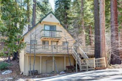 Brookside Cottage- Inside Yosemite National Park